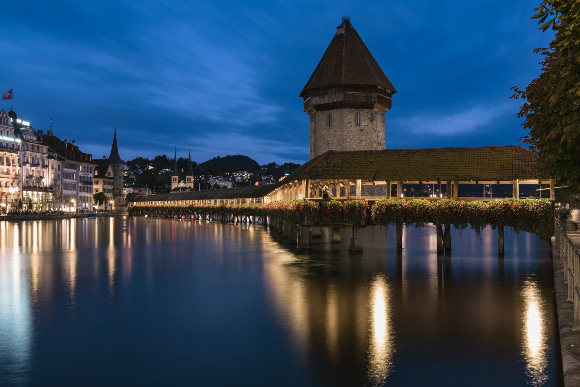Brücke in Luzern in Abendstimmung
